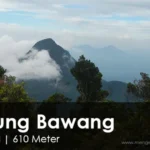 Gunung Bawang Dapat Kamu Lihat dan Indah Saat Berada di Kabupaten Bengkayang