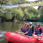 Riam Parangek dan Sekilas Infolainnya Seputar Wisata Bengkayang