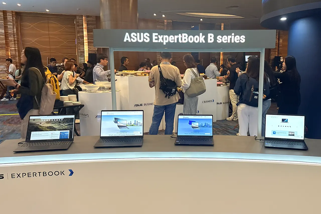 Labtop ASUS ExpertBook Ultra